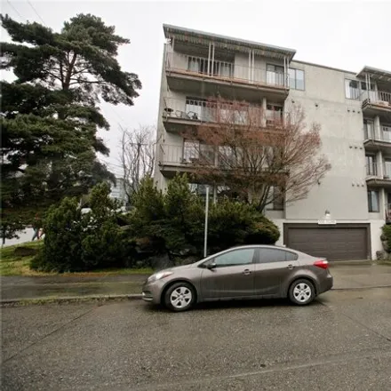 Buy this 1 bed condo on 550 Aloha Street in Seattle, WA 98109
