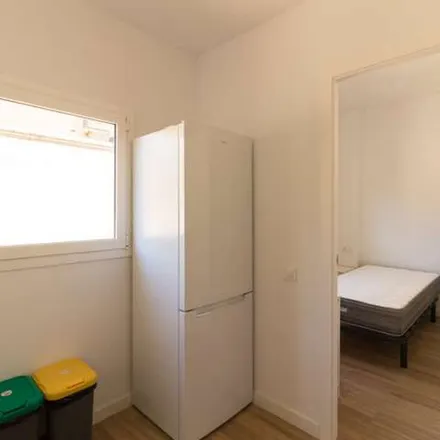 Rent this 7 bed apartment on Aula culinaria in Carrer de Ferrer de Blanes, 08001 Barcelona