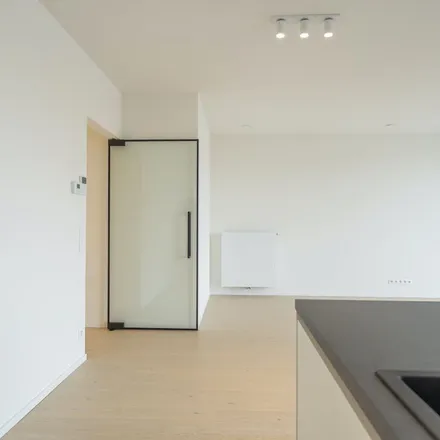 Rent this 1 bed apartment on Handelskaai 1D in 8500 Kortrijk, Belgium