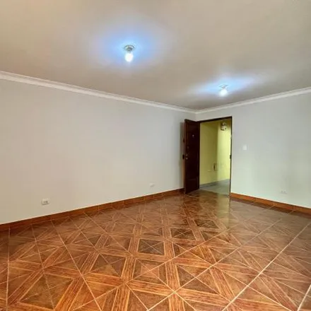 Image 1 - La salchipapería, La Pera, Surquillo, Lima Metropolitan Area 15038, Peru - Apartment for rent