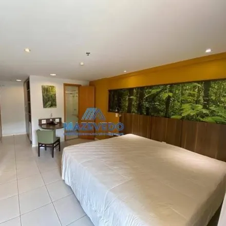 Rent this 1 bed apartment on Mercure Hotel in Avenida Doutor Mário Guimarães 520, Centro