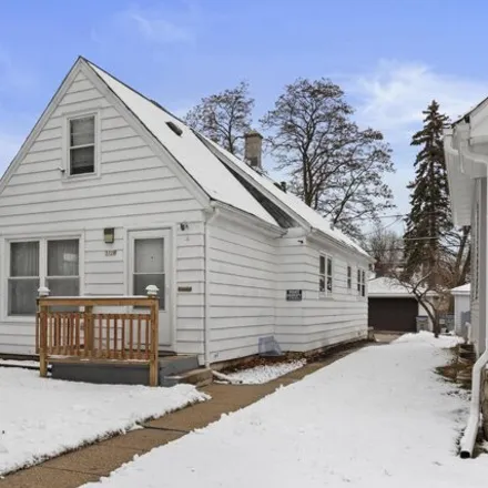 Buy this 2 bed house on 5738 North 38th Street in Milwaukee, WI 53209