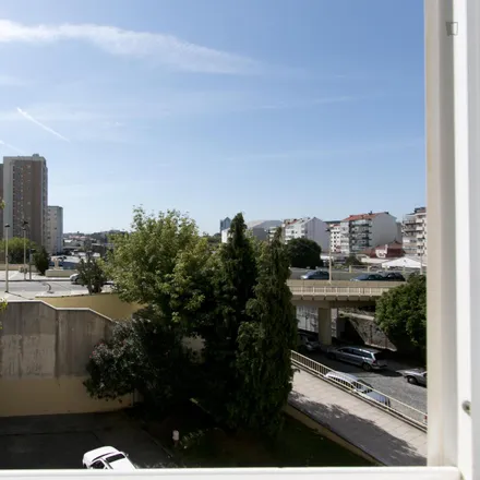 Image 1 - Rua General Norton de Matos, 4050-232 Porto, Portugal - Apartment for rent