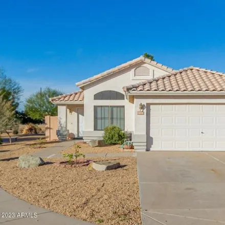 Rent this 3 bed house on 13270 North 82nd Drive in Peoria, AZ 85381