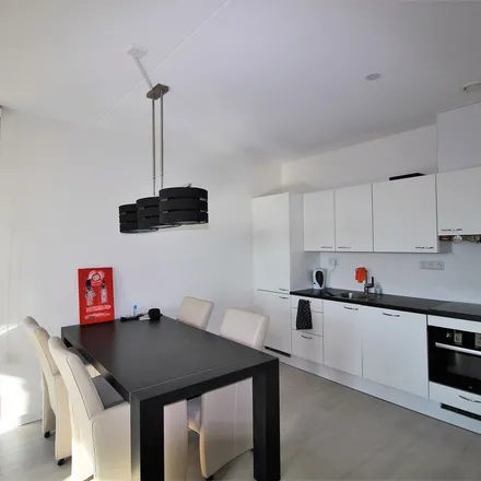 Rent this 2 bed apartment on Nieuwe Osdorpergracht 608 in 1068 HV Amsterdam, Netherlands
