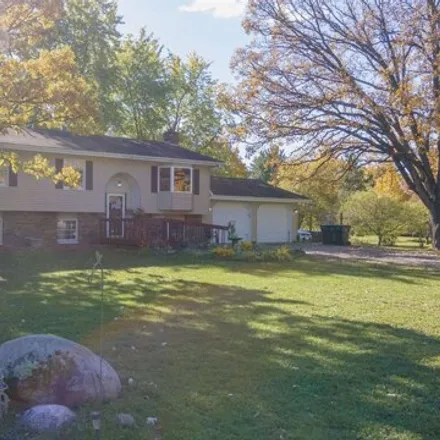 Image 3 - Larry Court, Village of Plover, WI, USA - House for sale