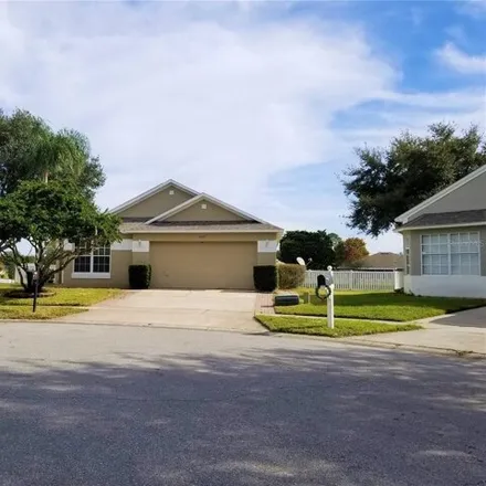 Rent this 3 bed house on 4203 Kingbird Court in Orange County, FL 32826
