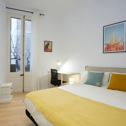 Image 7 - Ronda de Sant Antoni, 24, 08001 Barcelona, Spain - Apartment for rent