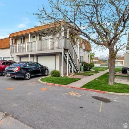 Buy this 2 bed condo on 4301 1145 West in Taylorsville, UT 84123