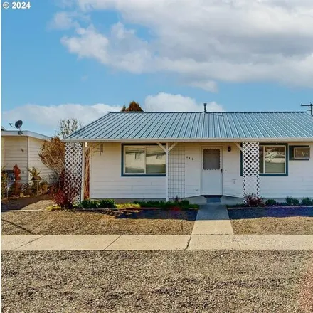 Buy this 2 bed house on 290 East College Street in Athena, Umatilla County