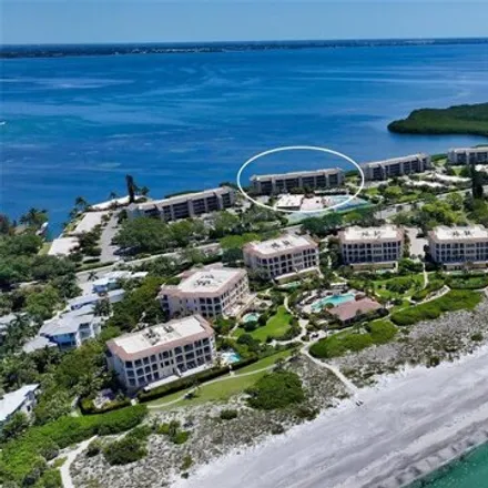 Buy this 2 bed condo on 4662 Gulf of Mexico Drive in Longboat Key, Manatee County
