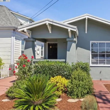 Buy this 3 bed house on 200 Joaquin Ave in San Leandro, California