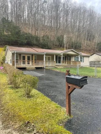 Buy this 3 bed house on 104 Fairway Drive in Jenkins, Letcher County