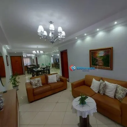 Buy this 3 bed apartment on Rua Osmar Miranda in Vila Menuzzo, Sumaré - SP