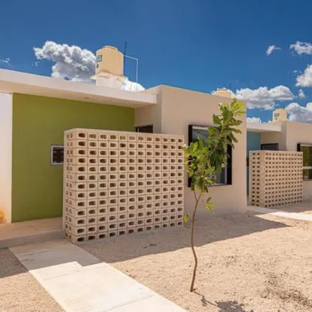 Buy this 2 bed house on unnamed road in Polígono San Pedro, 97370 Kanasín