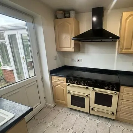 Image 3 - 5 Welland Way, Walmley, B76 1YY, United Kingdom - House for rent