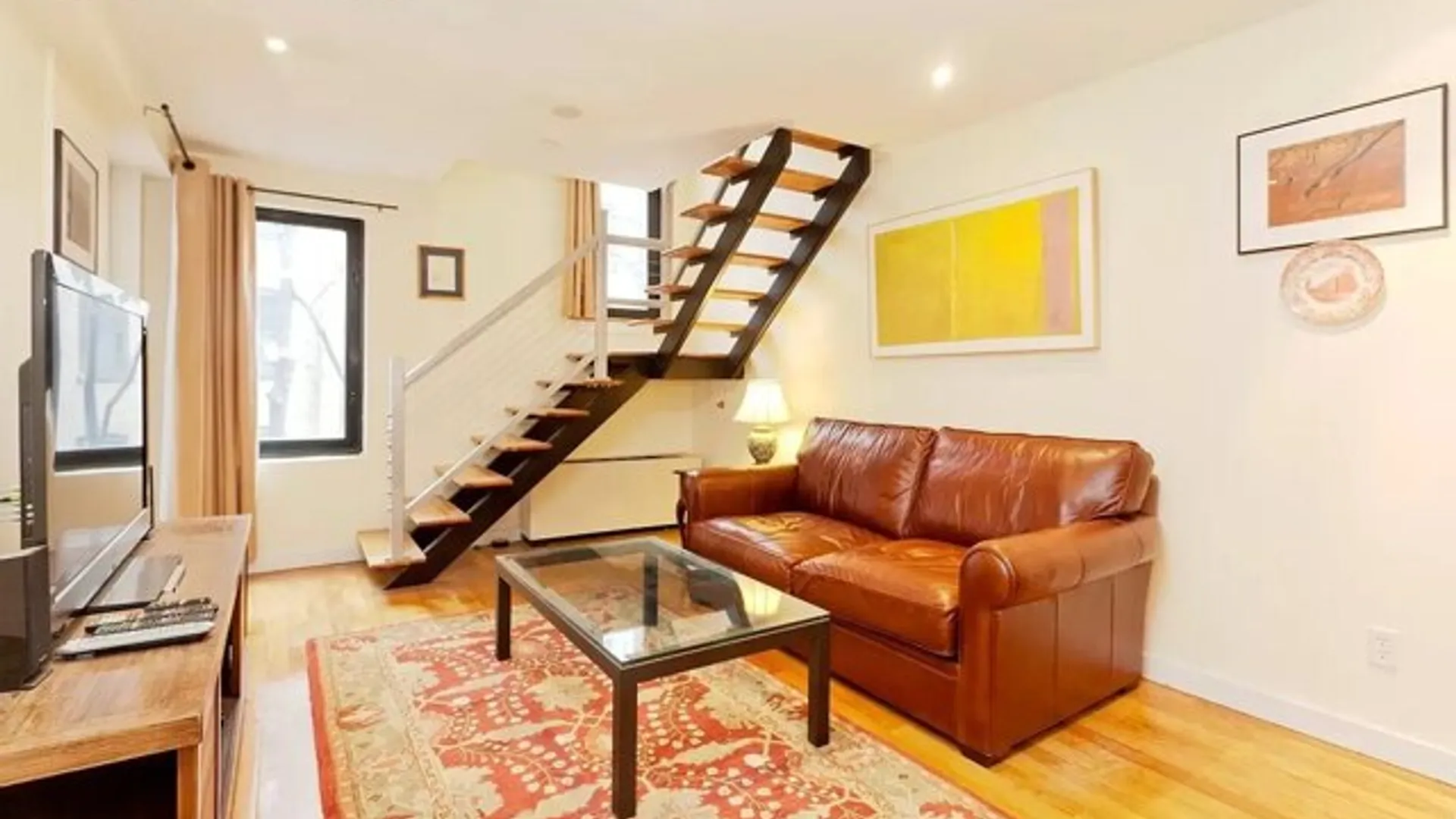 215 East 81st Street, New York, NY 10028, USA | 1 bed house for rent