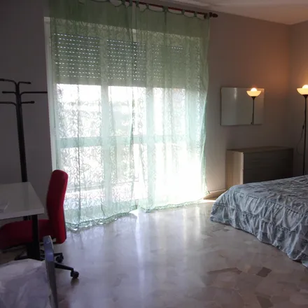 Image 3 - Stella Marina, Viale Famagosta, 31, 20142 Milan MI, Italy - Room for rent