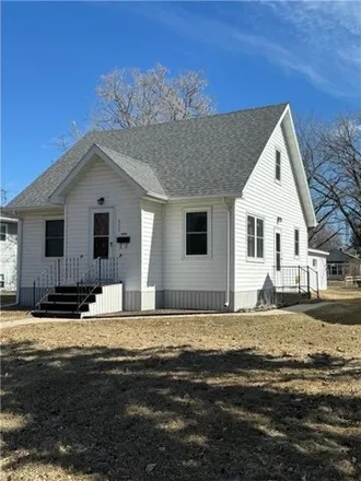 Buy this 3 bed house on 830 Michael Street in Thief River Falls, MN 56701