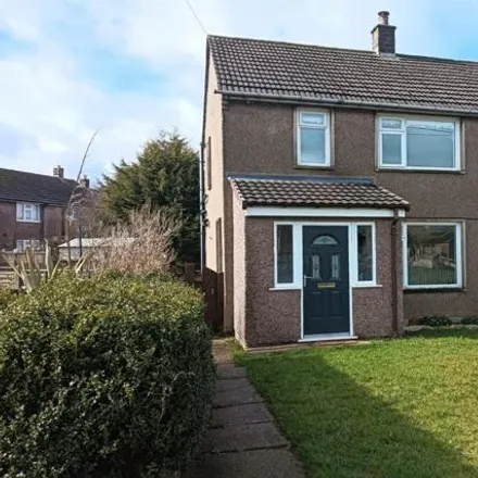 Buy this 2 bed house on Beresford Avenue in Chapel-en-le-Frith, SK23 0PZ
