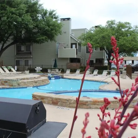 Buy this 1 bed condo on 3129 Sondra Drive in Fort Worth, TX 76107