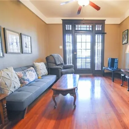 Image 3 - 2228 Constance Street, New Orleans, LA 70130, USA - House for rent