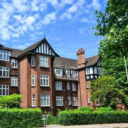 Buy this 2 bed apartment on Moreland Court in Finchley Road, Childs Hill