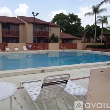 Image 1 - 902 Lakeview Cir, Unit 2Beds - Condo for rent