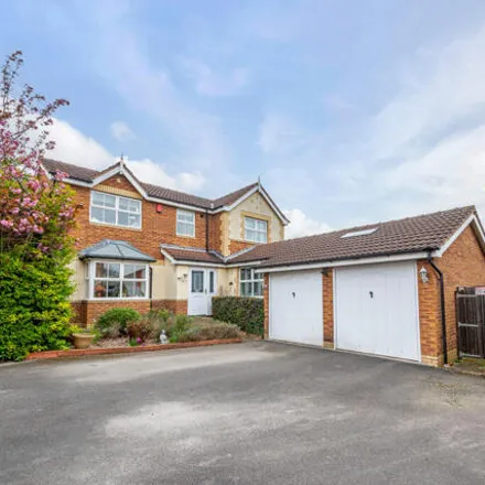Image 1 - Haigh Moor Way, Barnsley, South Yorkshire, S71 - House for sale