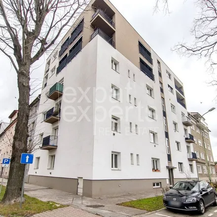 Image 2 - WhiteBikes - MIEROVA, Mierová, 821 05 Bratislava, Slovakia - Apartment for rent