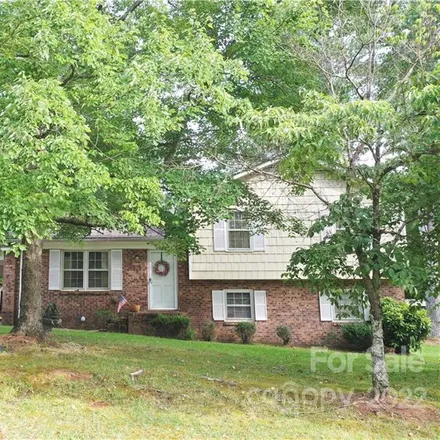 Buy this 4 bed house on 400 Burns Street in Wadesboro, NC 28170