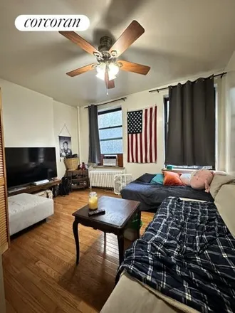Rent this 1 bed apartment on 432 East 75th Street in New York, NY 10021