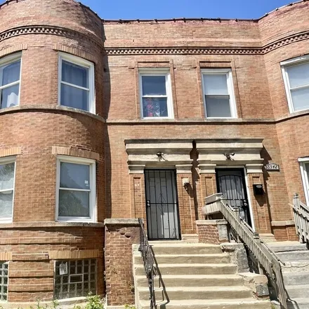 Image 1 - 6334 South Vernon Avenue, Chicago, IL 60637, USA - House for rent