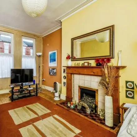 Image 3 - Abergele Road, Liverpool, L13 2BL, United Kingdom - Townhouse for sale