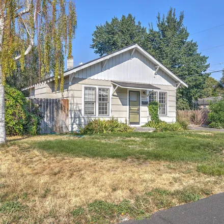 Buy this 2 bed house on 143 Northeast Idlewood Street in Prineville, OR 97754