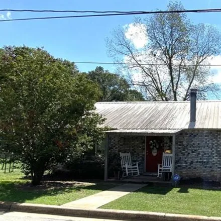 Buy this 3 bed house on 123 Watlington Street in Center, TX 75935