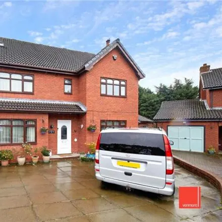 Buy this 5 bed house on Westward View in Liverpool, L17 7EE