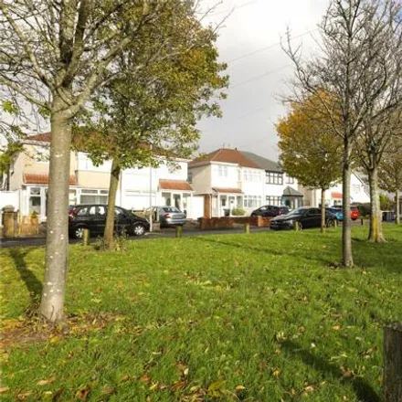 Image 3 - Corwen Crescent, Knowsley, L14 6TA, United Kingdom - Duplex for sale