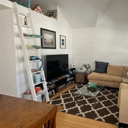 Image 3 - 78 Georgia Ave, Long Beach, New York, 11561 - House for rent