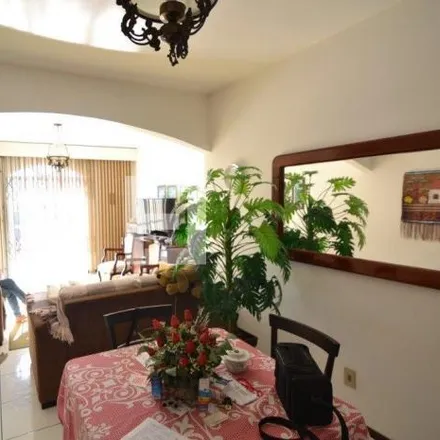 Buy this 5 bed house on Rua Wilson Menezes in Rua São Ludgero, Campinas