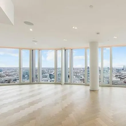 Rent this 3 bed apartment on South Bank Tower in Stamford Street, Bankside