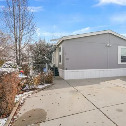 Image 1 - 3655 Willow River Road, West Valley City, UT 84119, USA - Apartment for sale