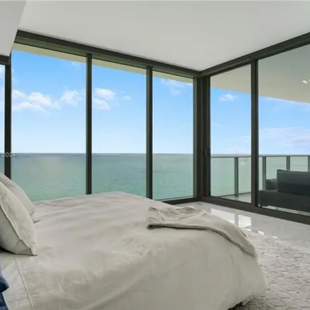 Image 8 - Ritz-Carlton Residences Sunny Isles Beach, 15701 Collins Avenue, Sunny Isles Beach, FL 33160, USA - Condo for sale