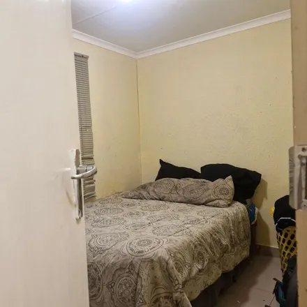 Image 2 - unnamed road, Nelson Mandela Bay Ward 8, Eastern Cape, 6025, South Africa - Apartment for rent