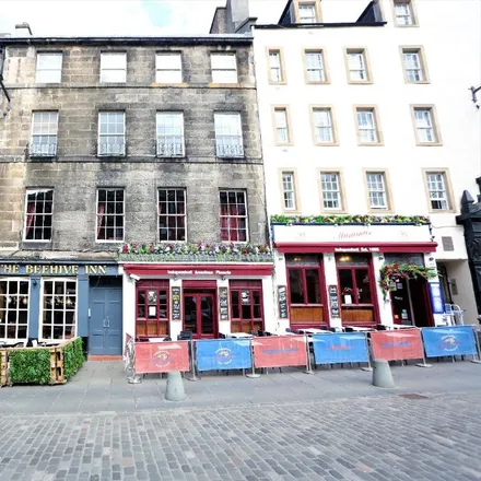 Rent this 1 bed apartment on Mamma's in 28, 30 Grassmarket