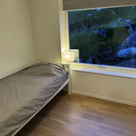 Rent this 1 bed apartment on Orlångsvägen 8 in 123 52 Huddinge kommun, Sweden