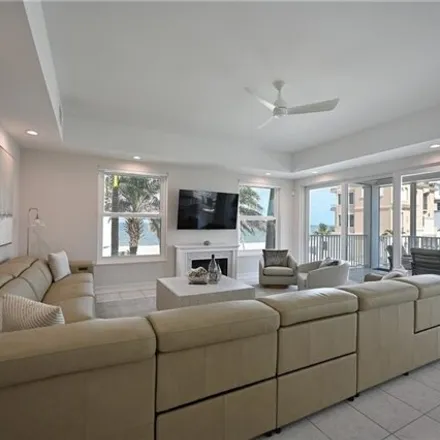 Image 4 - 181 Dominica Lane, Barefoot Beach, Collier County, FL 34134, USA - House for rent