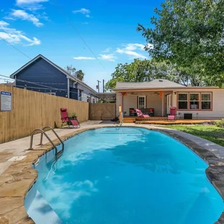 Buy this 3 bed house on 1743 W Huisache Ave in San Antonio, Texas