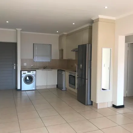 Image 6 - unnamed road, Barbeque Downs, Randburg, South Africa - Apartment for rent