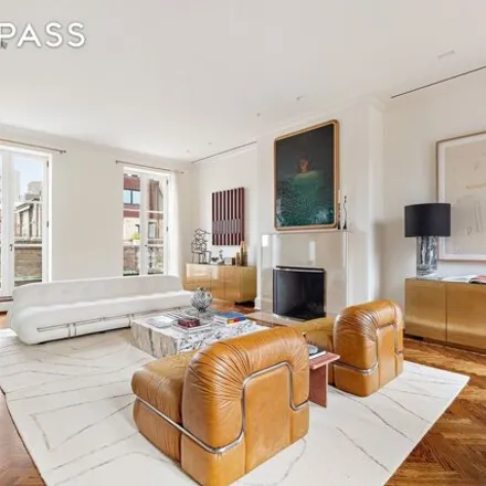 Image 1 - 14 East 90th Street, New York, NY 10128, USA - Apartment for sale